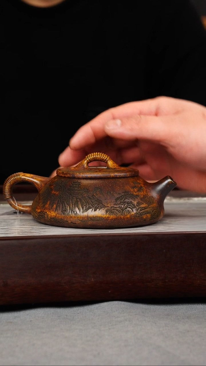 【闪购商品】紫砂茶壶龙骨金砂 线瓢 刻绘