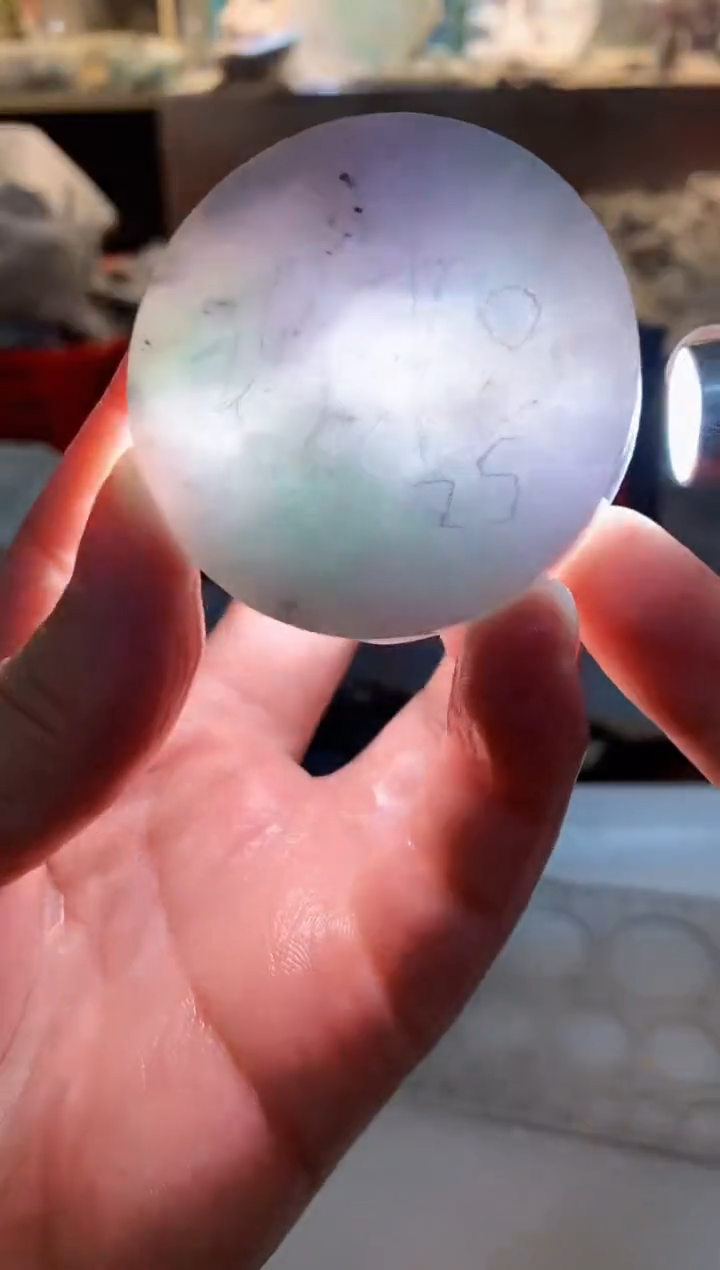 翡翠裸石0朱0翡翠珠宝117