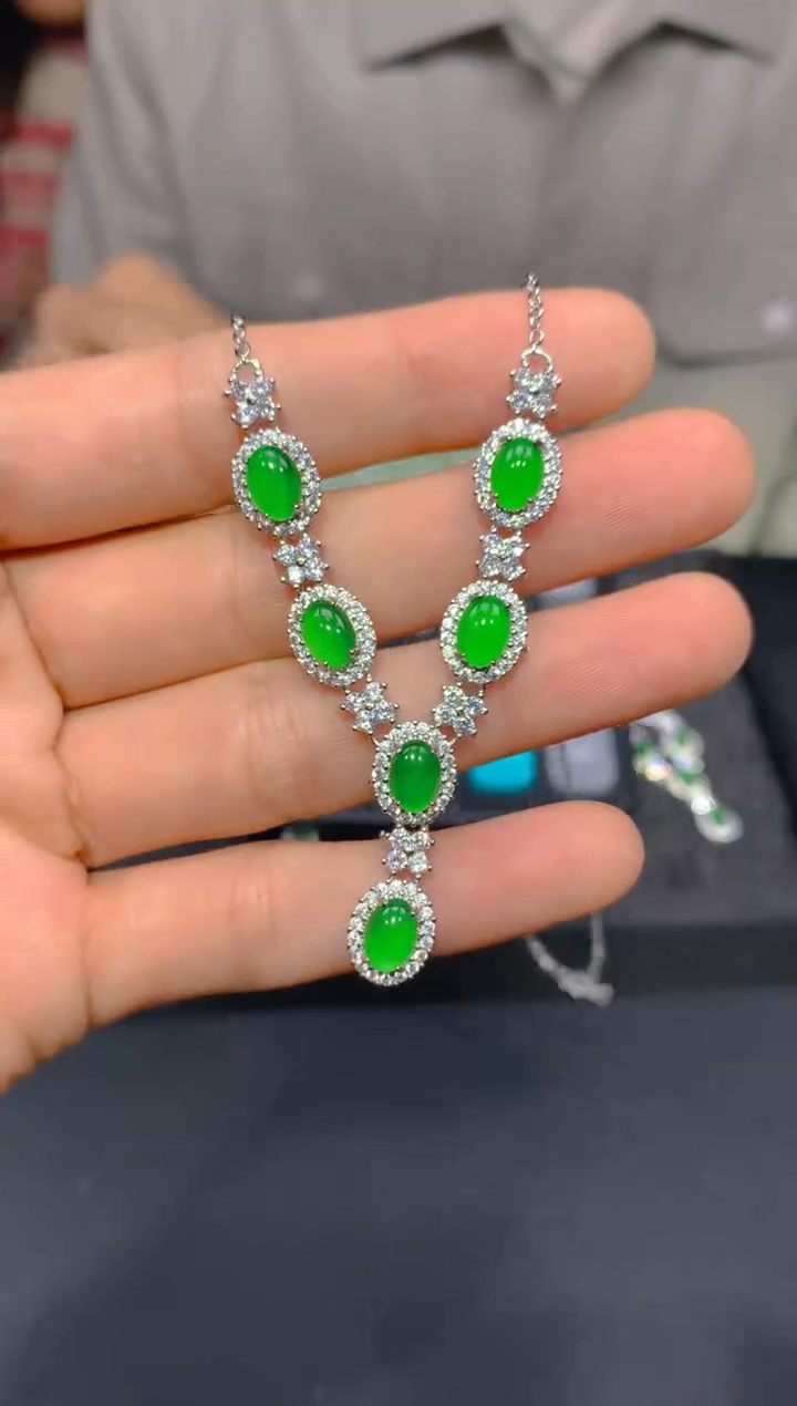 【闪购商品】定制翡翠未镶嵌102多样性发货（发其一）