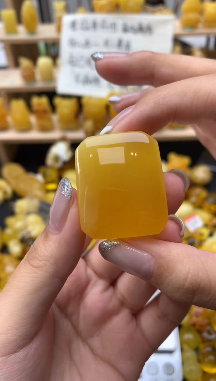 琥珀未镶嵌珠宝奇石142琥珀蜜蜡微瑕