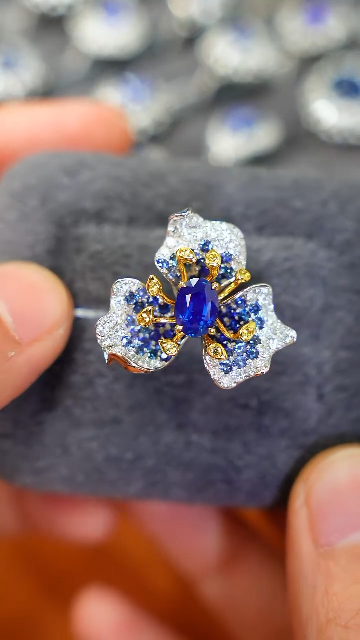 【闪购商品】蓝宝石戒指14K金镶嵌1.05ct缅甸无烧皇家蓝