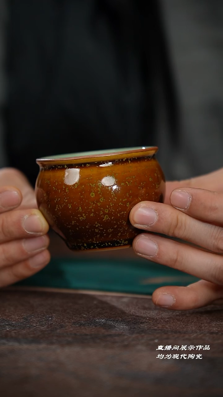 76-5唇口缸杯（内梅子青外金桂 归无）