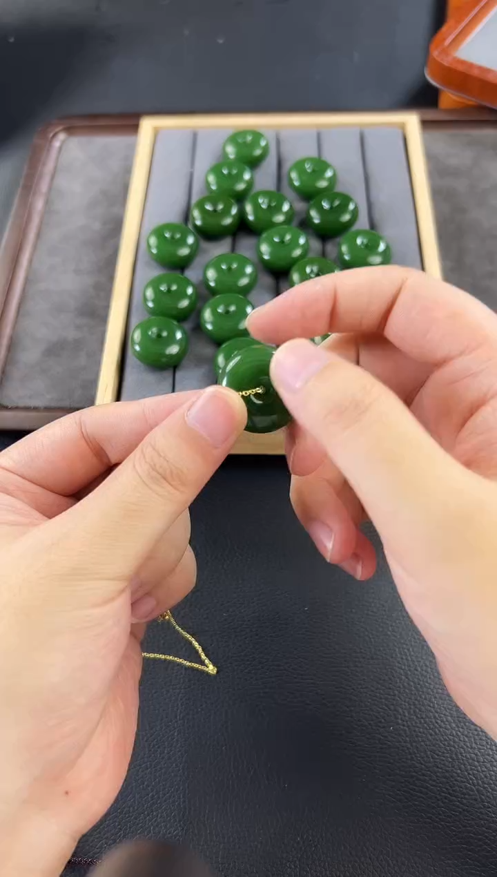 和田玉未镶嵌吊坠(赠链)和田玉平安扣吊坠赠链