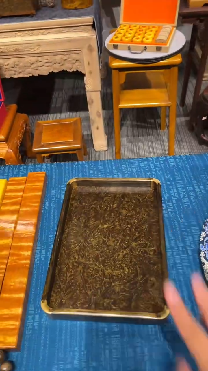 金丝楠金丝楠阴沉水波铜角托盘