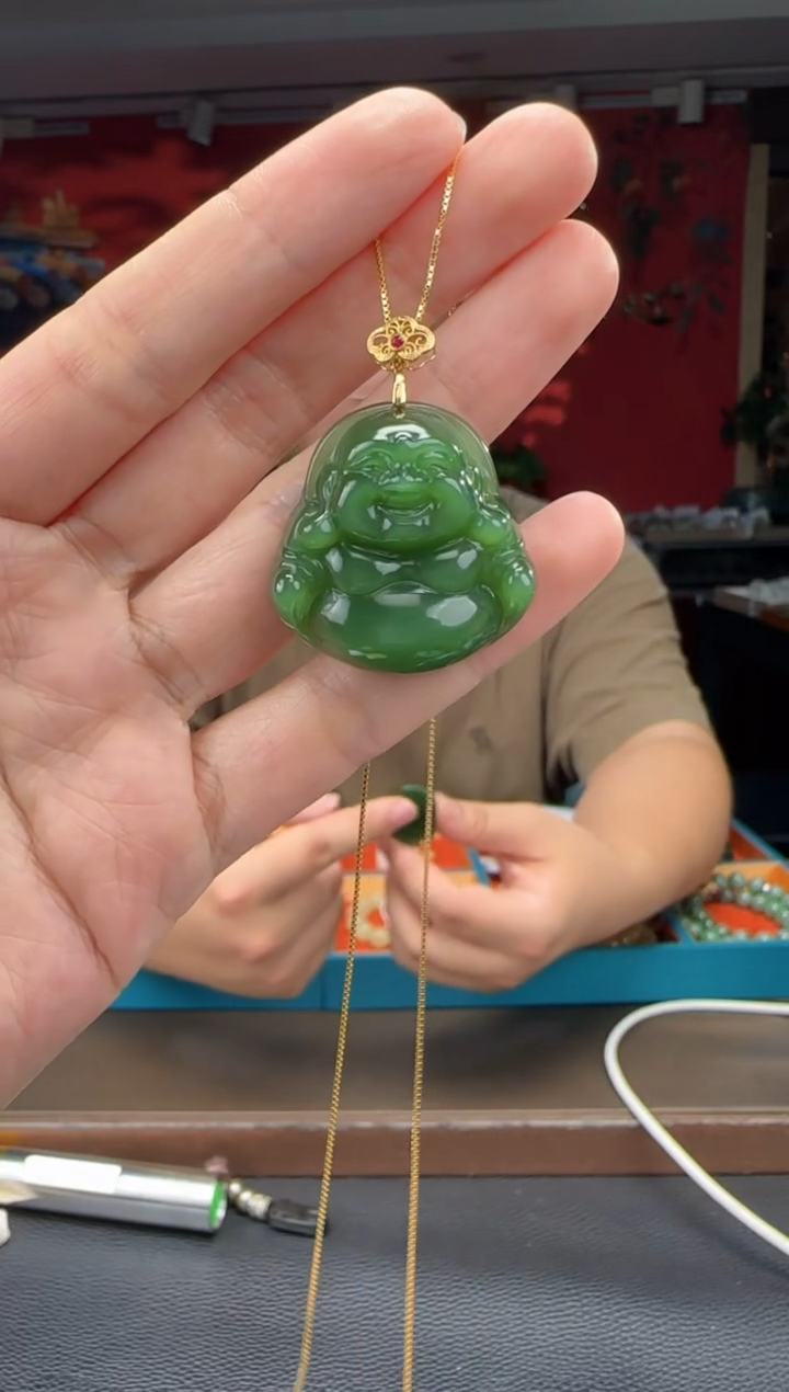 和田玉18K金镶嵌颈饰碧玉猫佛公