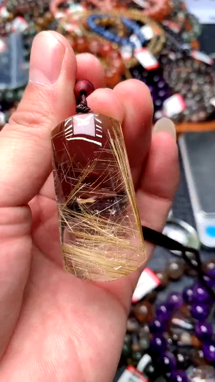 【闪购商品】水晶吊坠(赠链)未镶嵌天然185