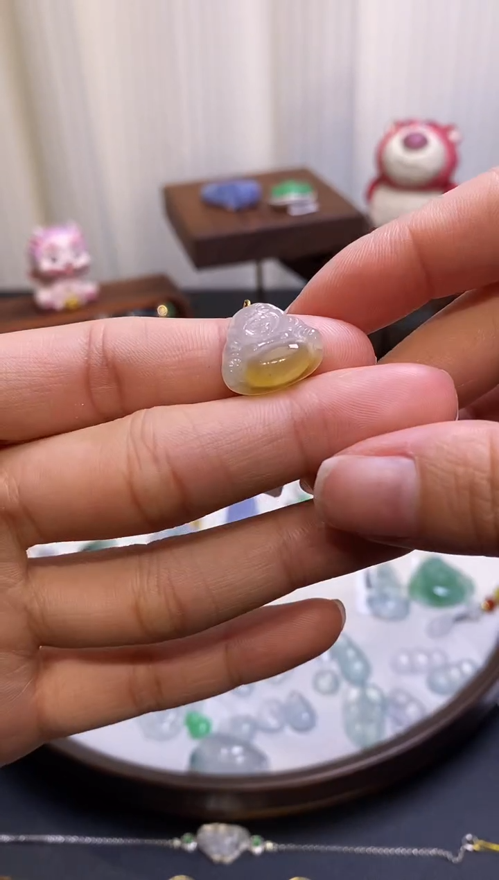 【闪购商品】翡翠颈饰未镶嵌佛公