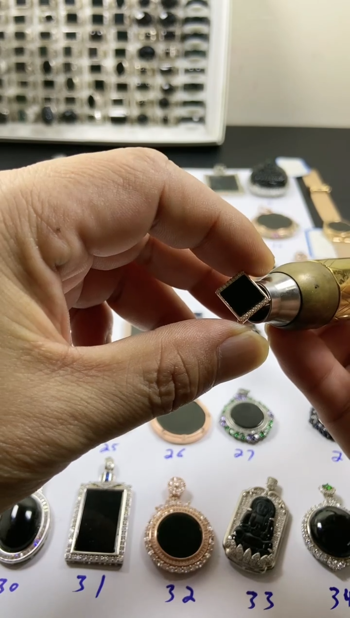 银S925镶嵌戒指翡翠玫色方形款女戒