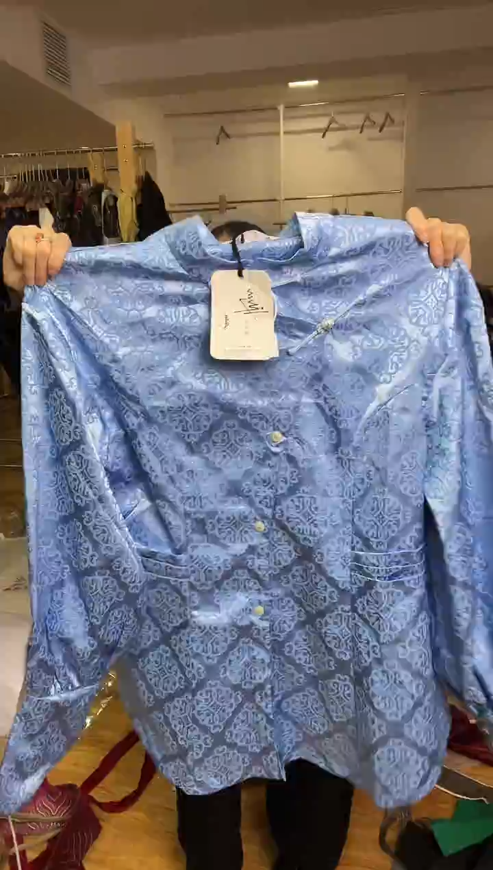 衬衣       2XL码    125-135斤