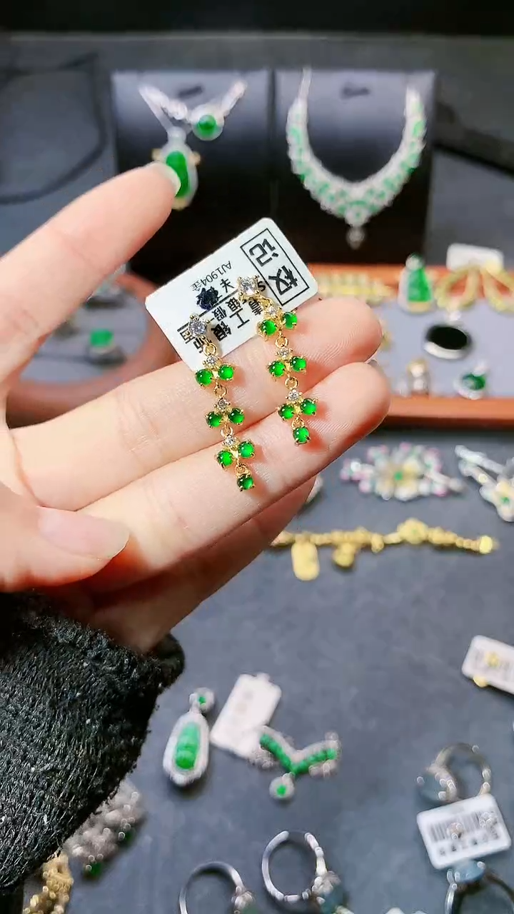 【闪购商品】翡翠耳饰银S925镶嵌耳饰