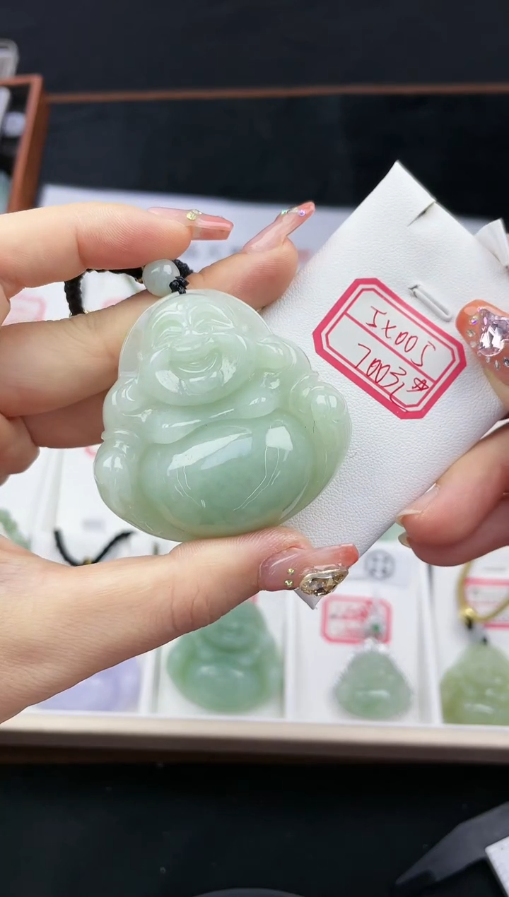 翡翠未镶嵌颈饰孤品5X005冰葡萄肉大佛+送同款绳子