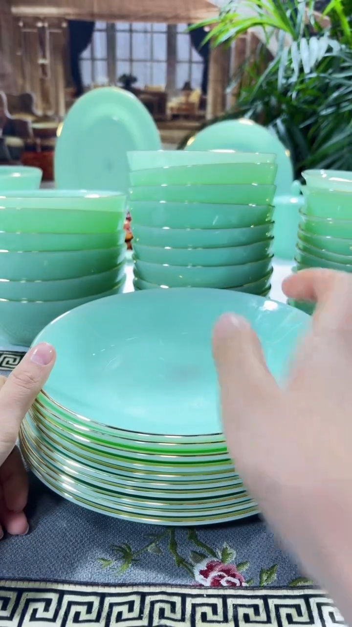 【闪购商品】... 8英寸深盘10个  玉瓷【贝美】  