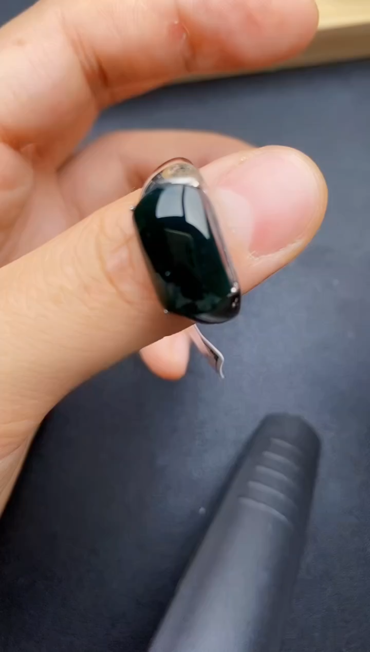 翡翠戒指银S925镶嵌22222222