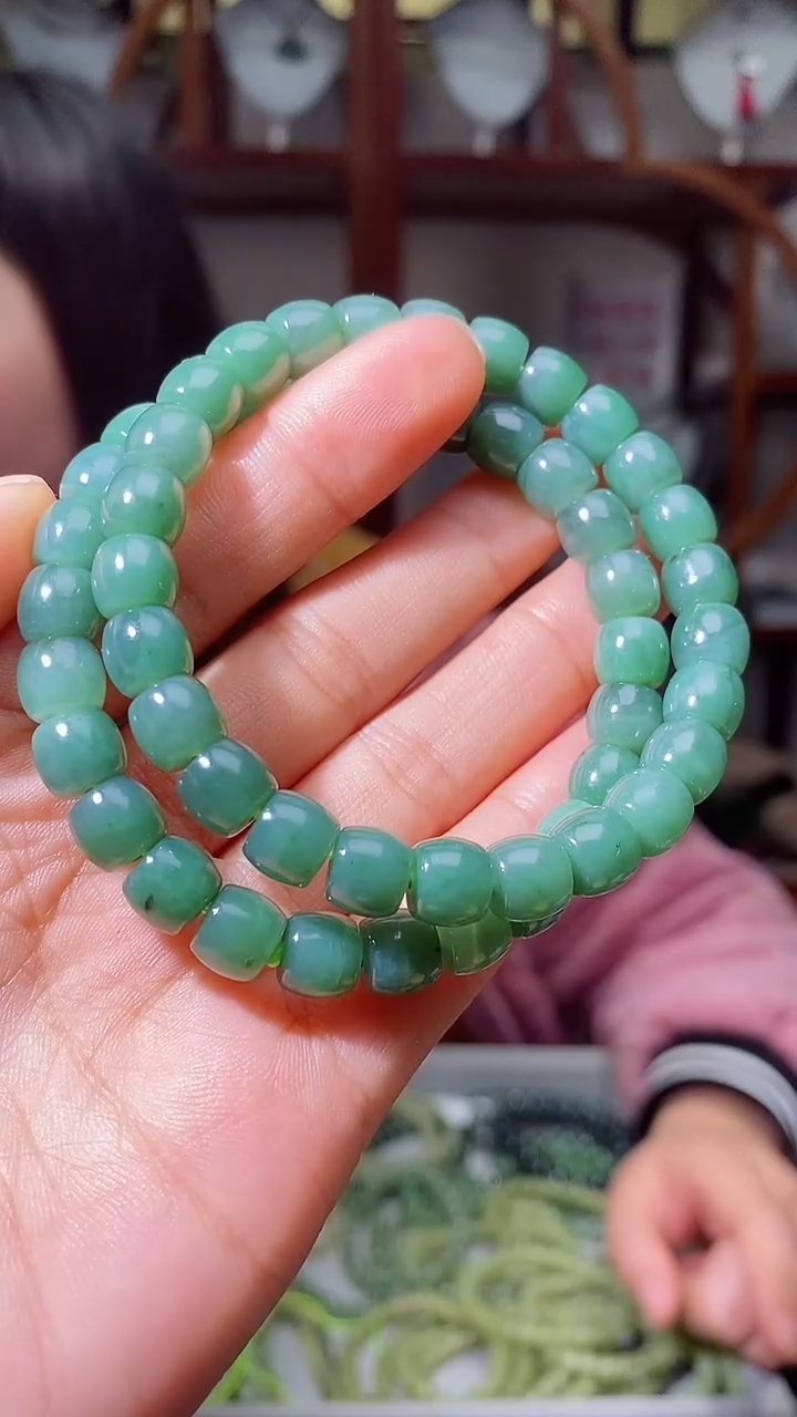 【闪购商品】和田玉手串未镶嵌卡8拍一发一