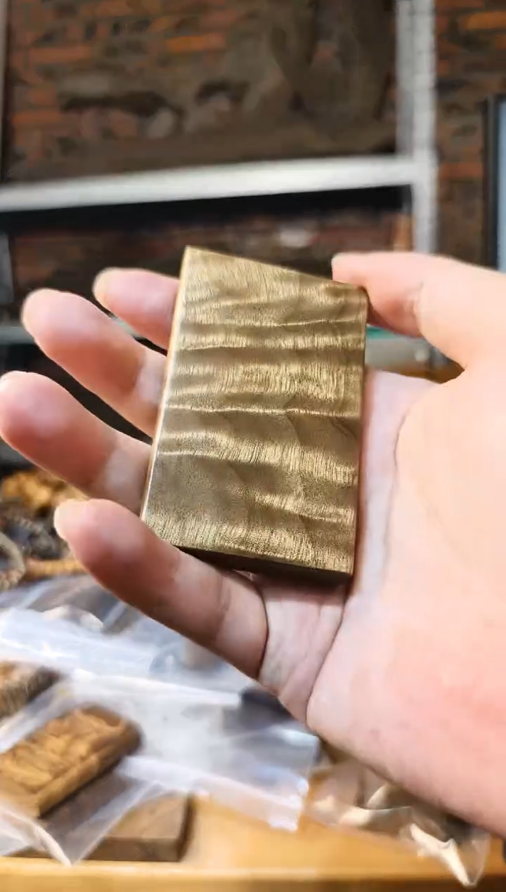 楠木（金丝楠）把件无事牌