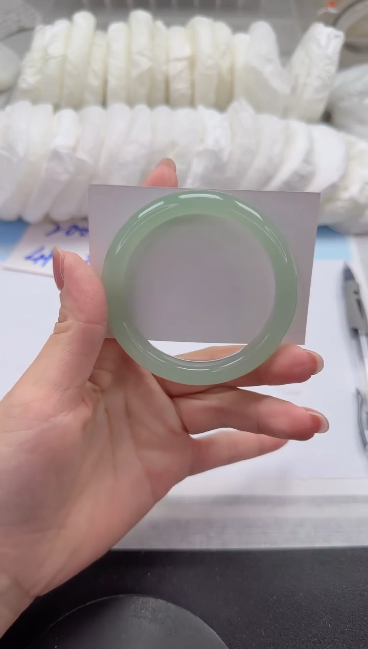 石英质玉手镯未镶嵌132-55