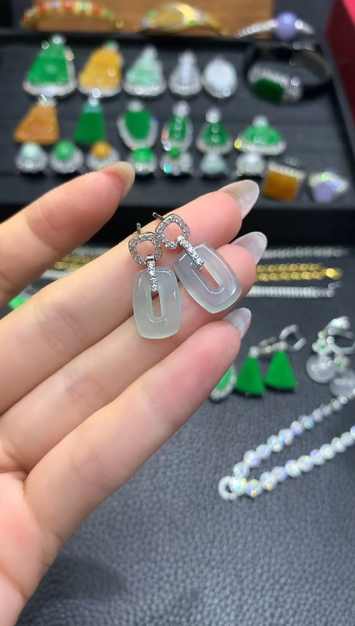 未镶嵌翡翠耳饰2多样性随机发货1件