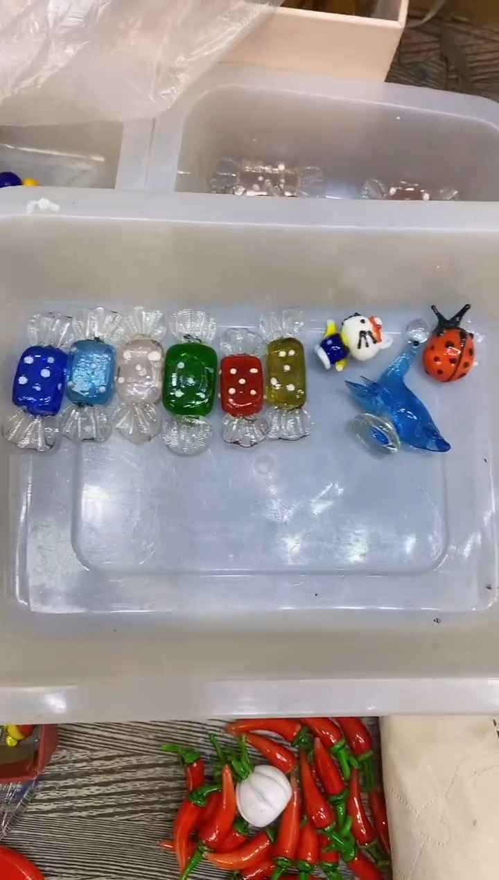 【闪购商品】琉璃手工艺品6块糖+送3件