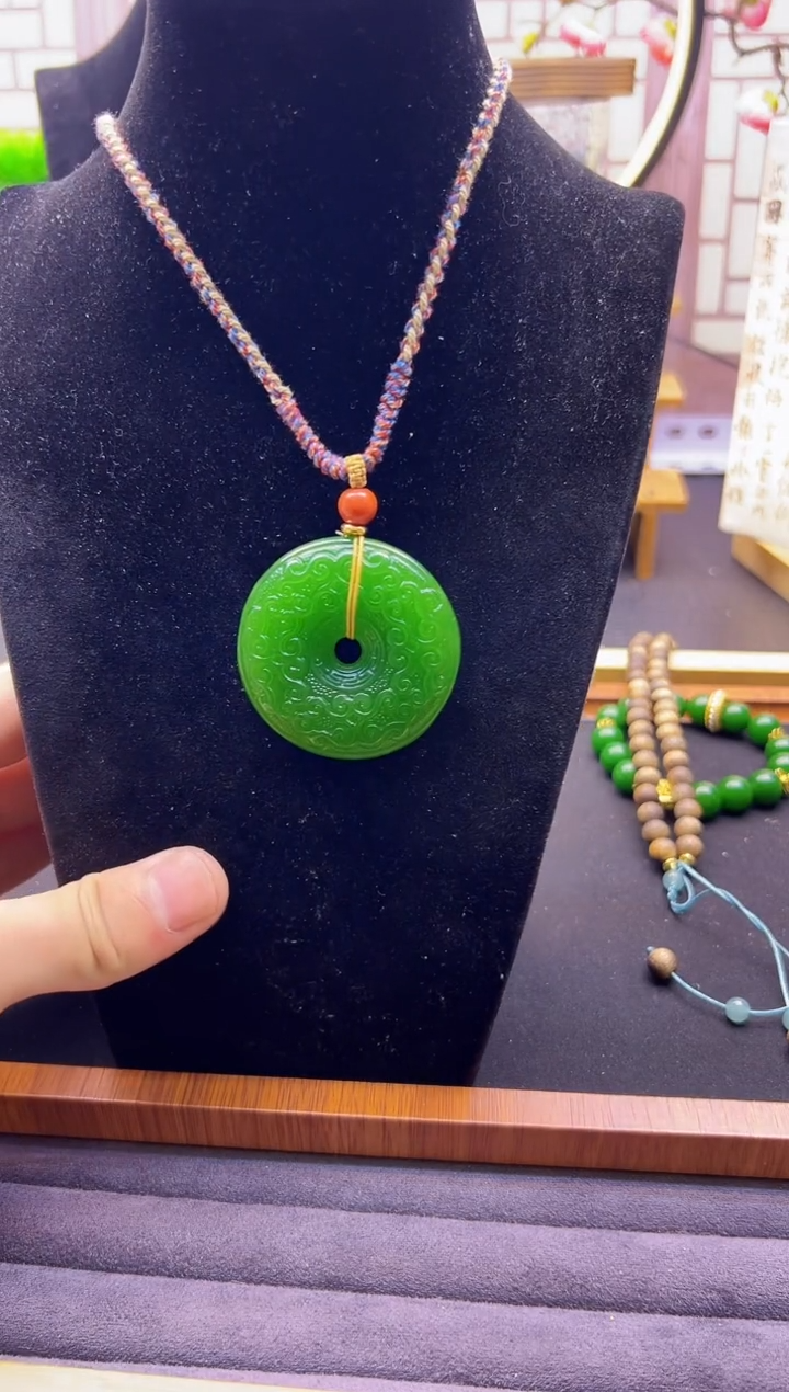 【闪购商品】和田玉颈饰14K金镶嵌X791            