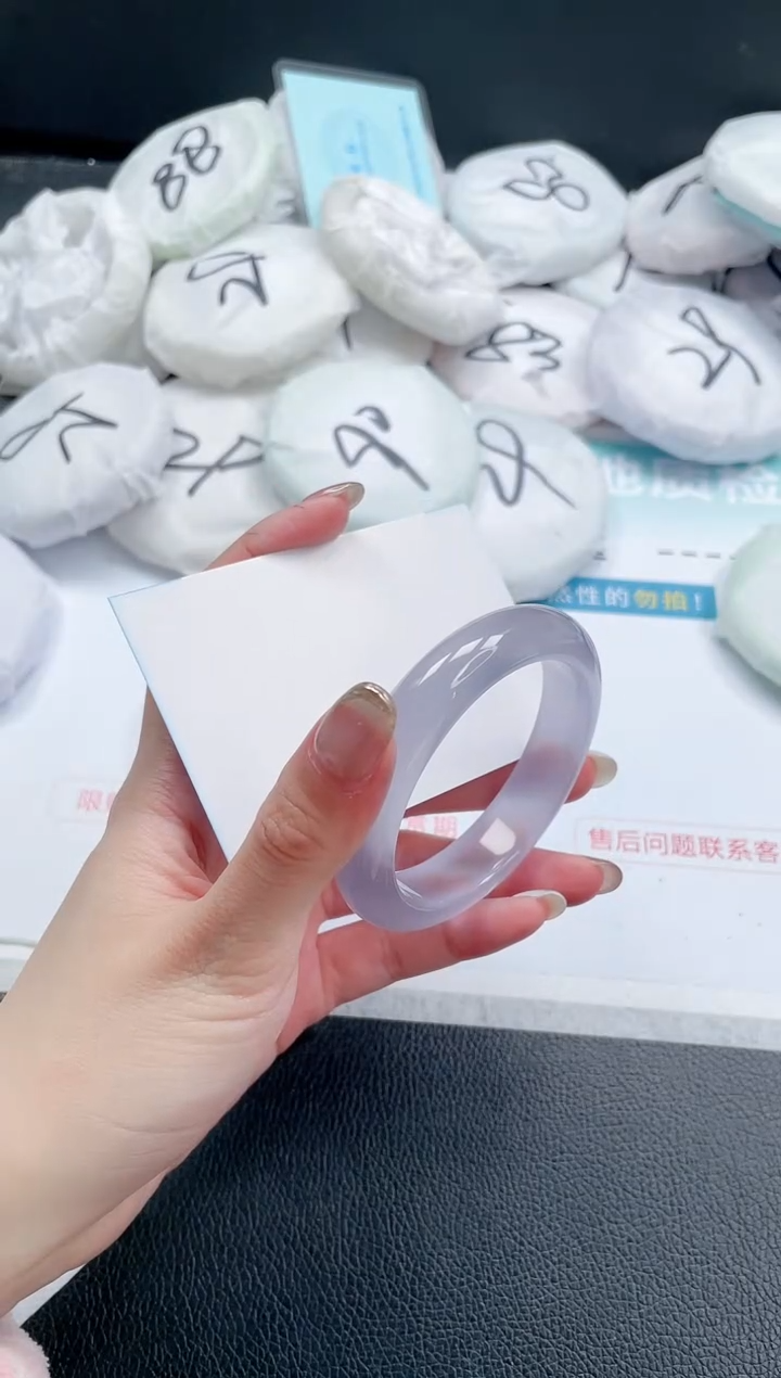 【闪购商品】石英质玉手镯未镶嵌13J121-53