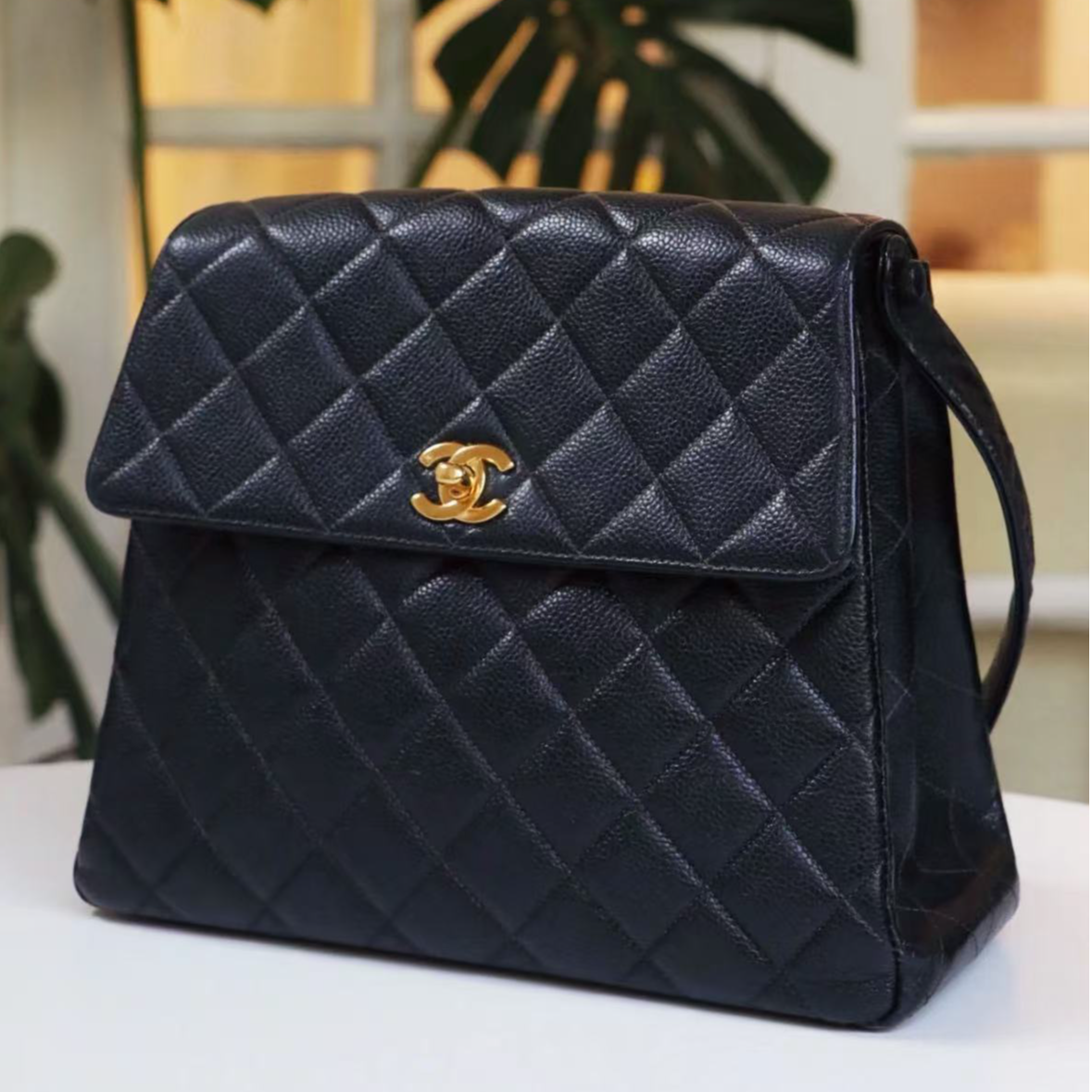 95新 Chanel/香奈儿 黑金荔枝纹kelly单肩包