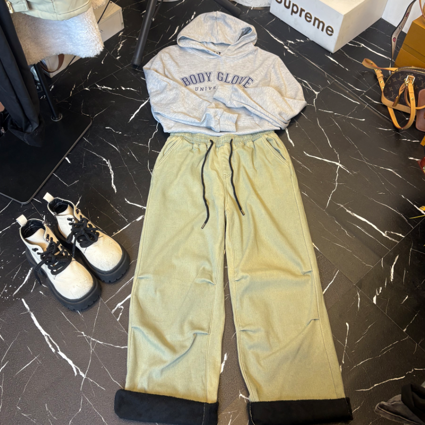 D25 122113 （水洗不匀无售后）韩系热卖女工装裤牛仔长裤