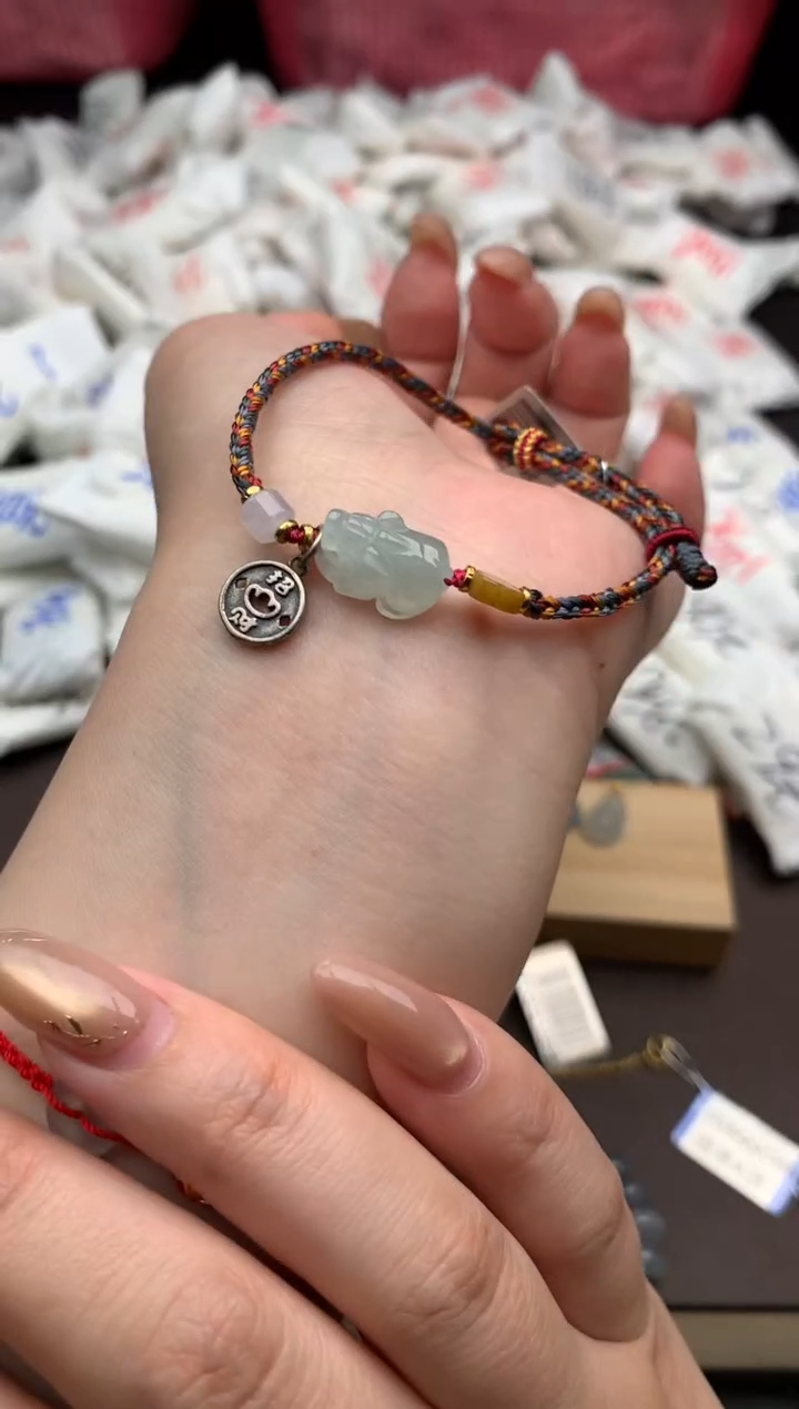 【闪购商品】翡翠手绳未镶嵌一