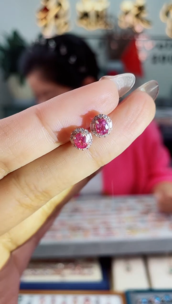 【闪购商品】彩色蓝宝石耳饰银S925镶嵌耳饰