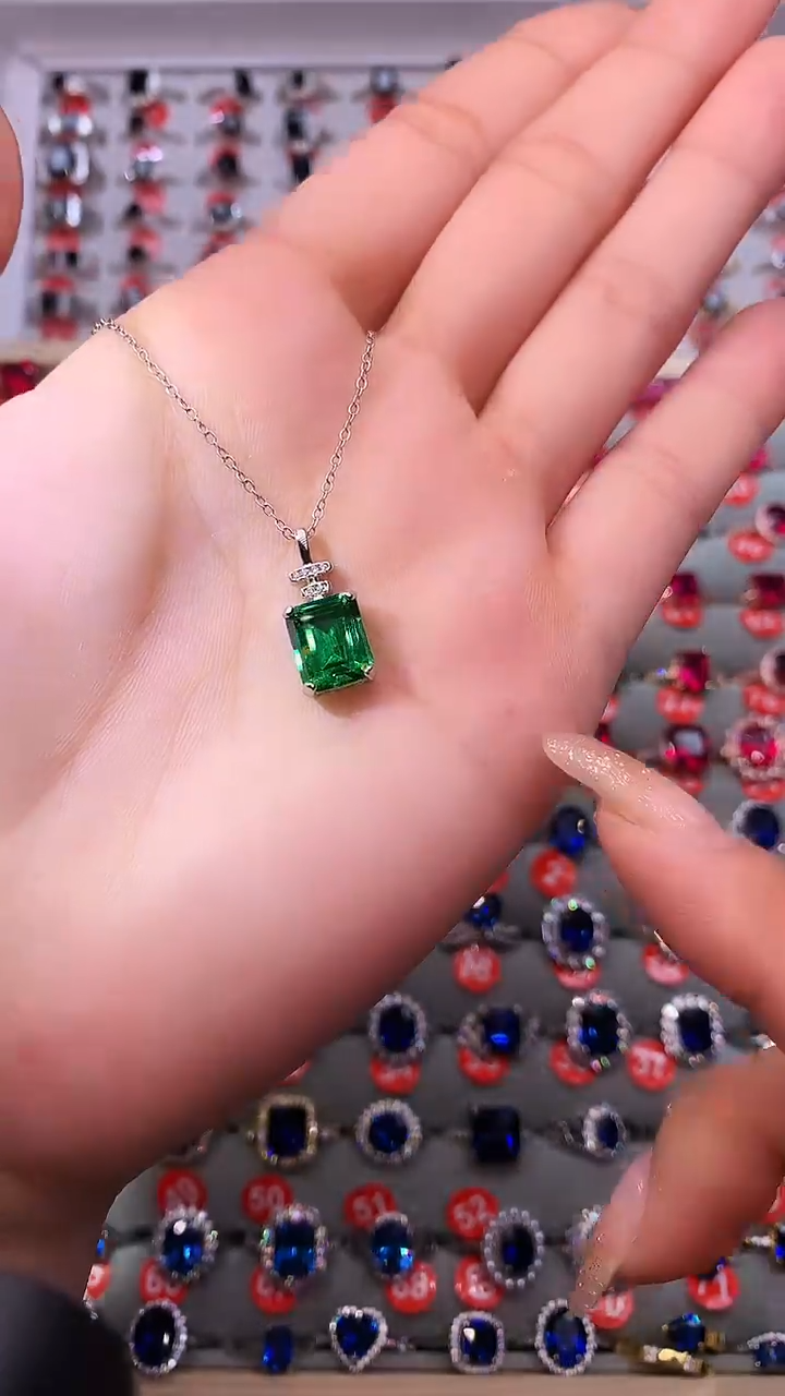 【闪购商品】透辉石吊坠银S925镶嵌11111111