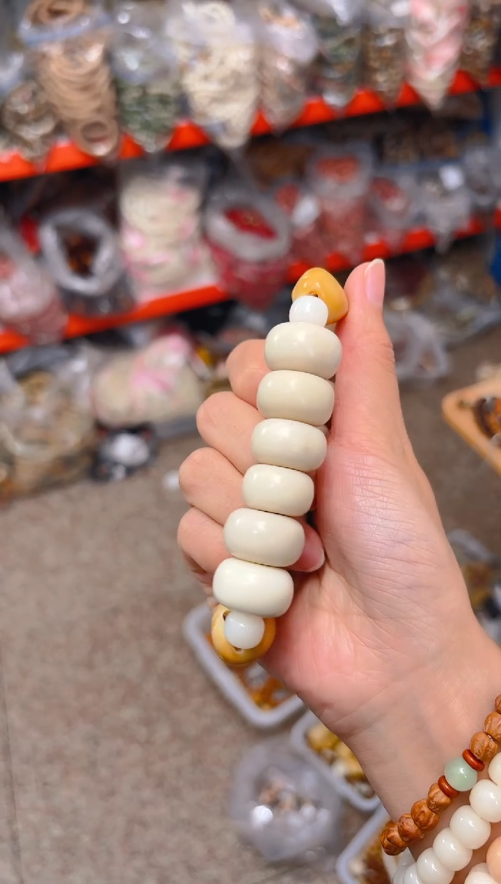 吊坠菩提根/象牙果白色豆腐双排单圈