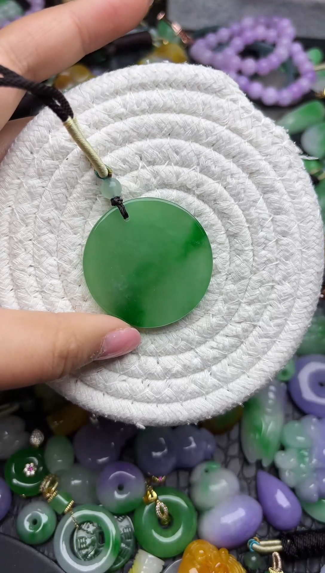 颈饰未镶嵌翡翠缅甸翡翠吊坠