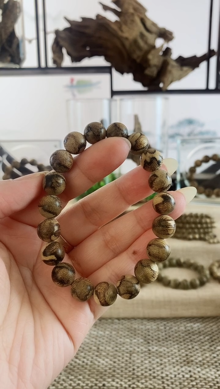 手串沉香正区金星菩萨棋11+MM单圈