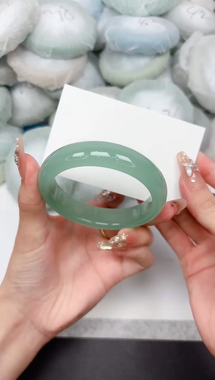 石英质玉手镯未镶嵌438-56.0