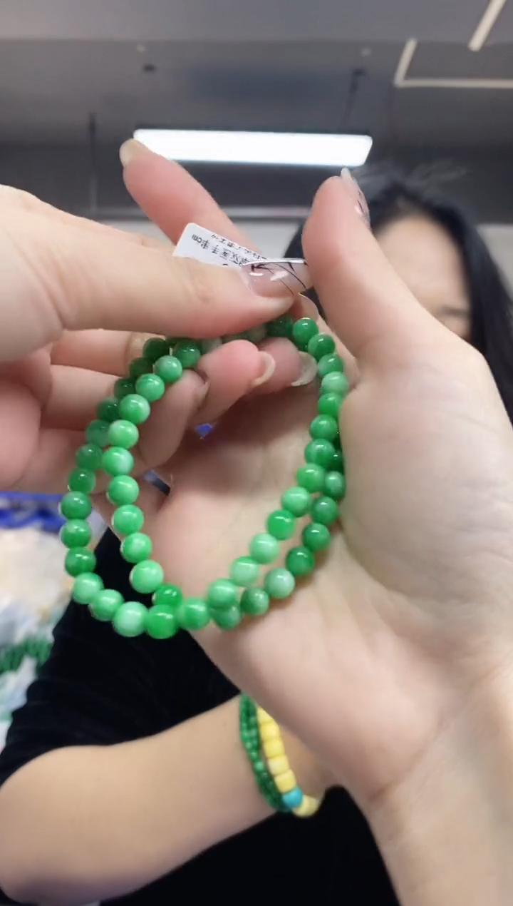 【闪购商品】翡翠手串未镶嵌多样性发其一颜色微差