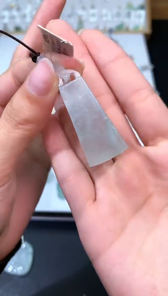 吊坠(不含链)未镶嵌翡翠45无事牌