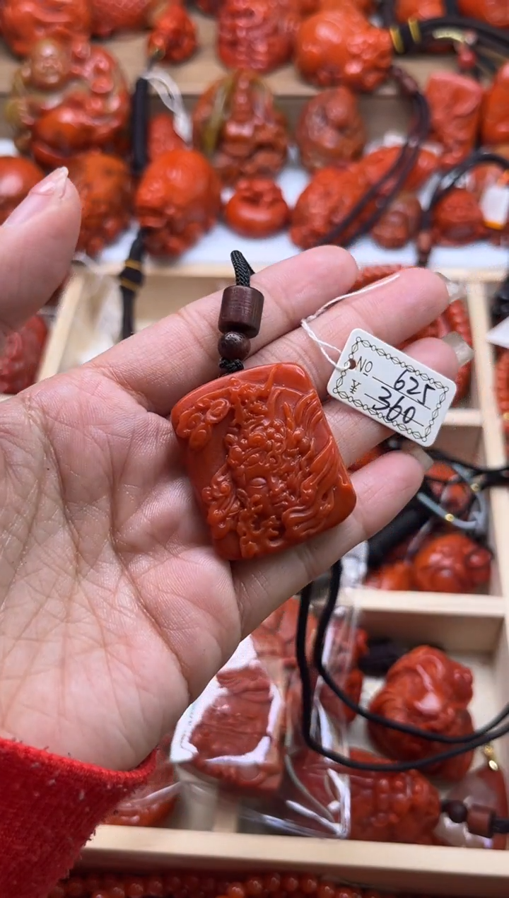 【闪购商品】南红玛瑙珠宝奇石未镶嵌625