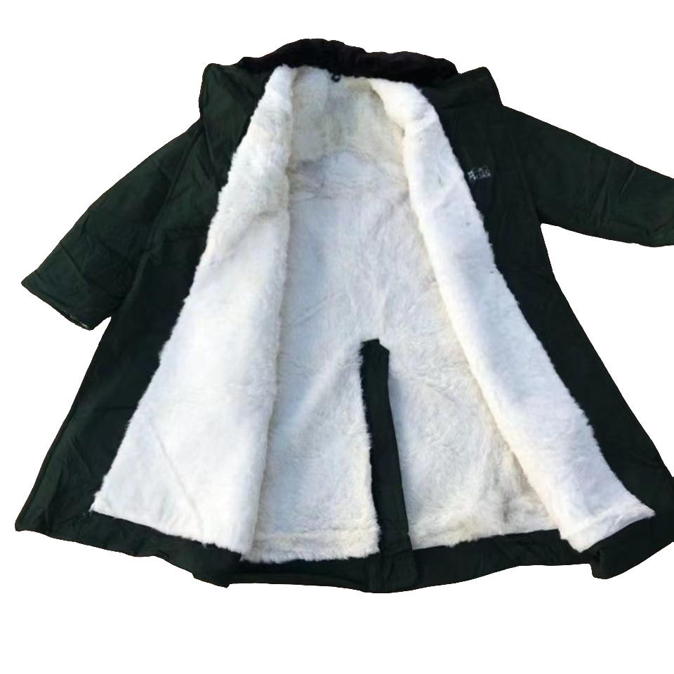 新款橄榄绿保暖大衣 中长款高寒地区大衣后背腰封黄扣翻盖兜防寒