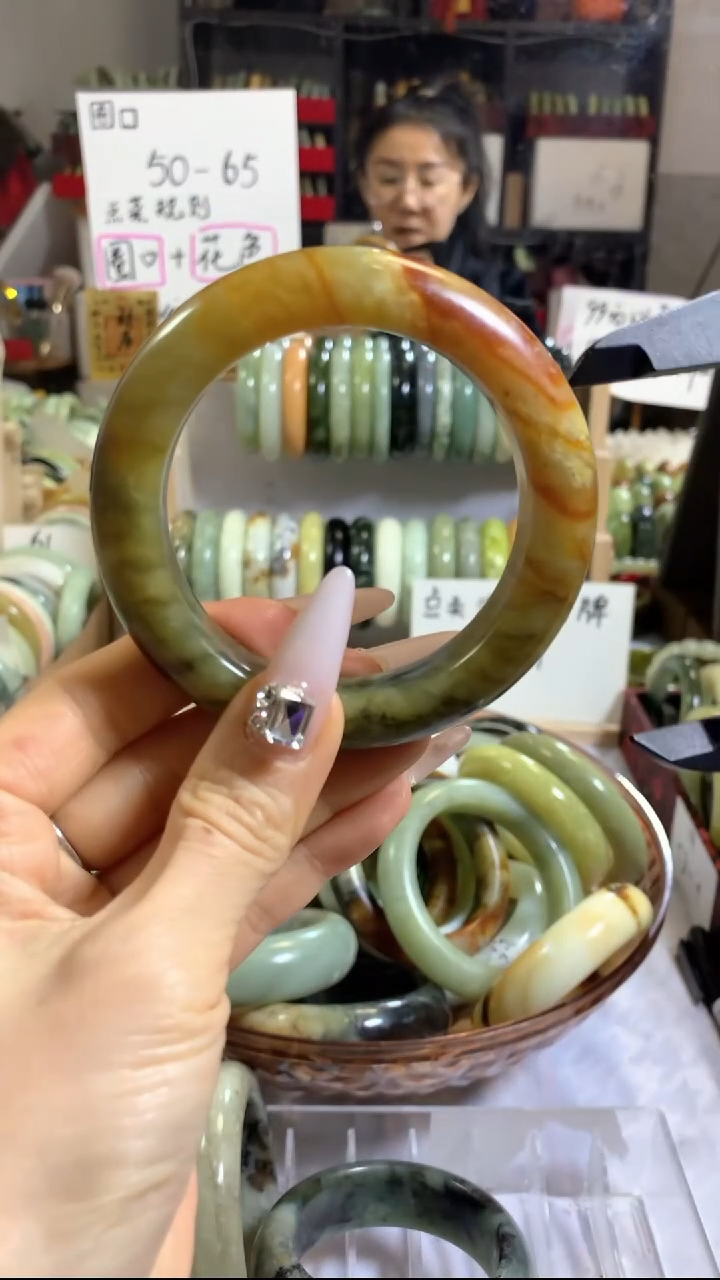 未镶嵌岫玉手镯44 58+