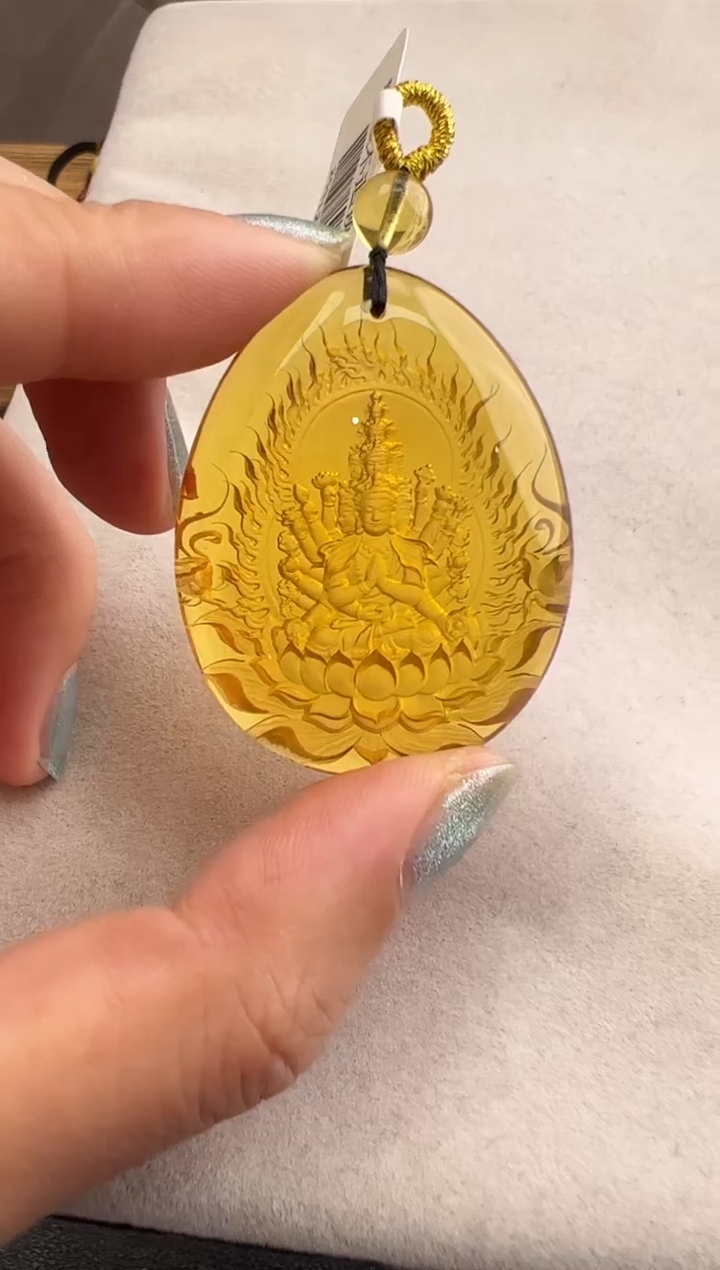 【闪购商品】琥珀裸石未镶嵌10214210-千手