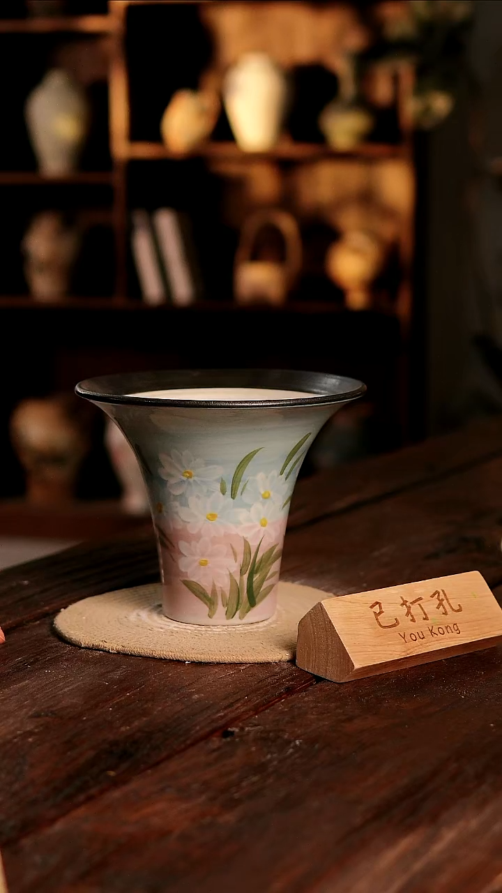 摆件27-431高度19口径18已打孔误差2