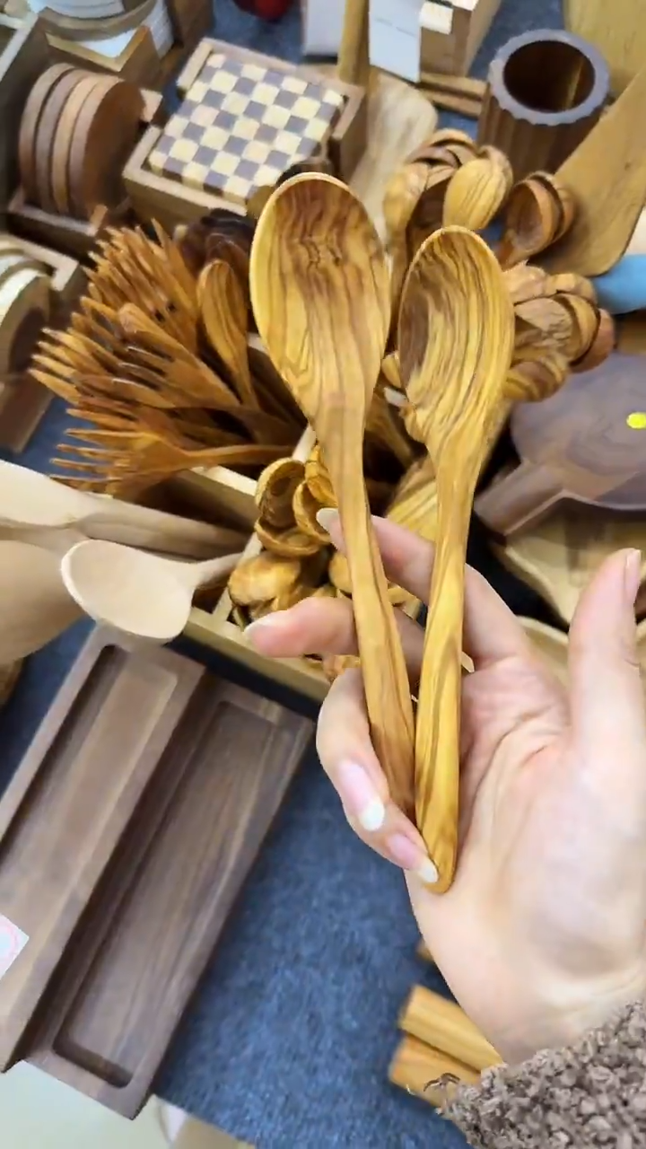 橄榄木更饭更2条