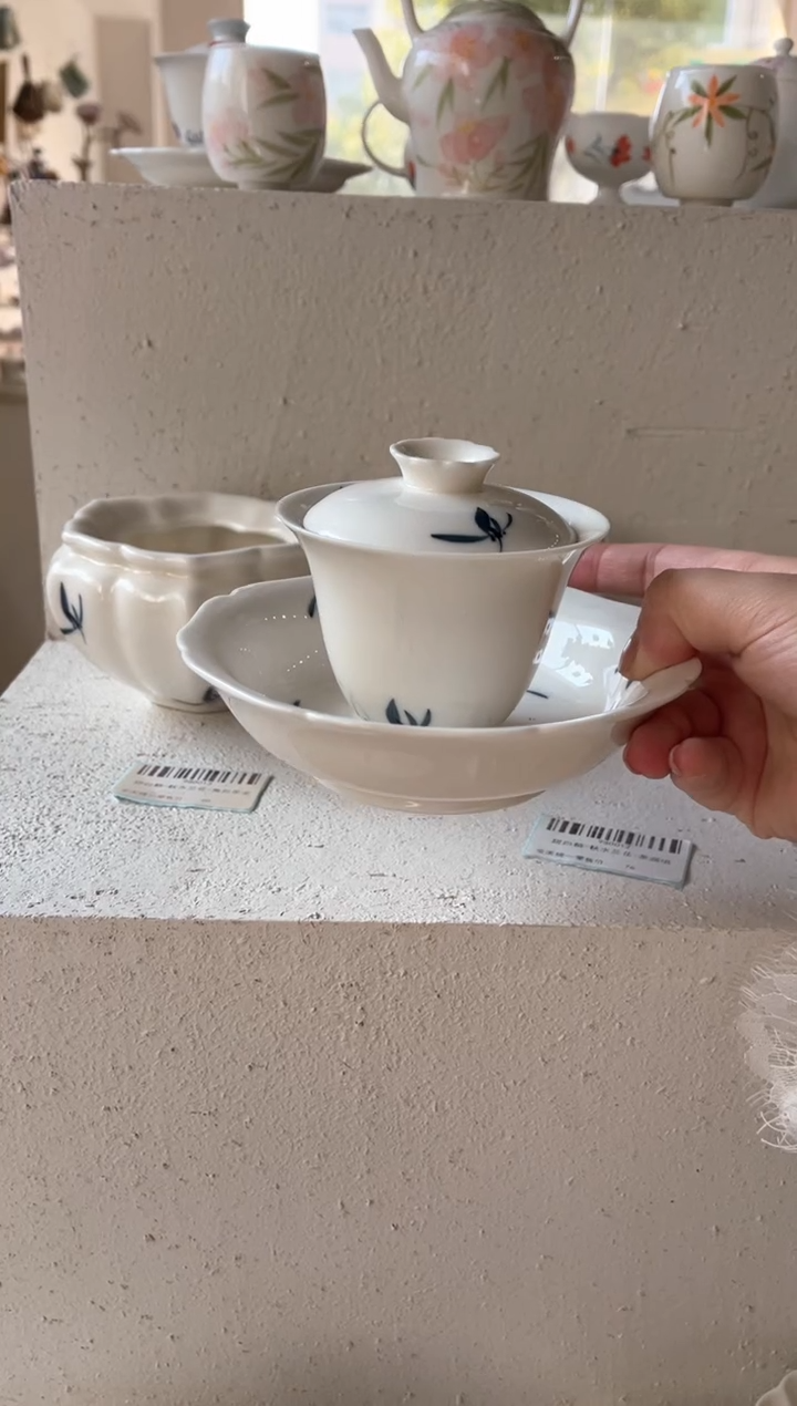 【闪购商品】盖碗+壶承 兰 花 哈哈哈哈哈哈哈哈