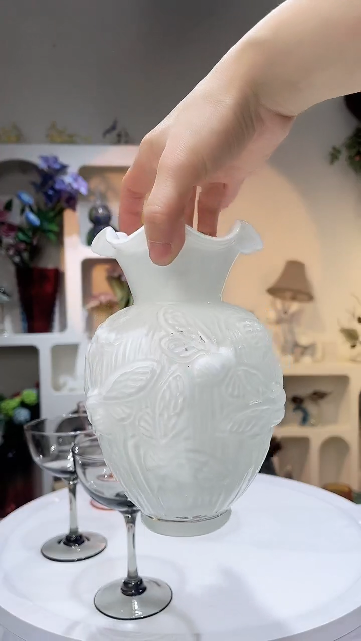 【闪购商品】琉璃高17口径5有黑点蜻蜓白花瓶