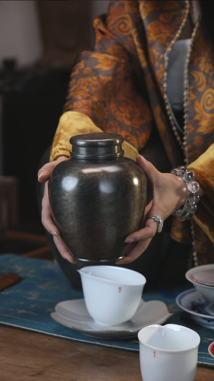 新品·手工纯锡茶叶储藏罐重量1420克左右 小茶婆婆