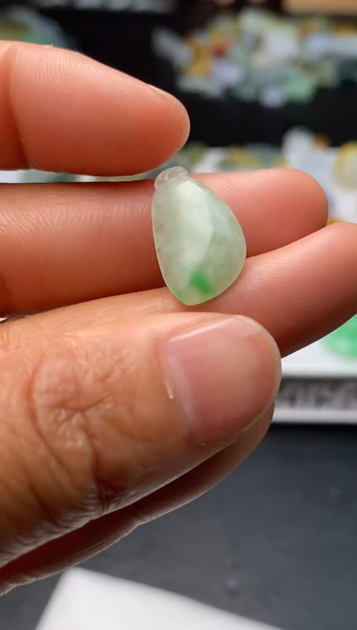 【闪购商品】定制翡翠未镶嵌翡翠毛货~多样性发货一个