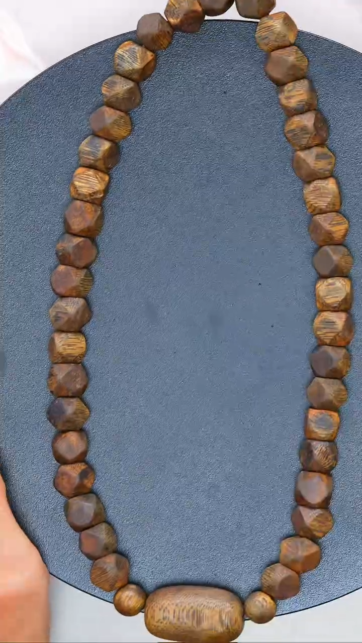 【闪购商品】沉香手串海南国香白棋树头老料钻石多圈