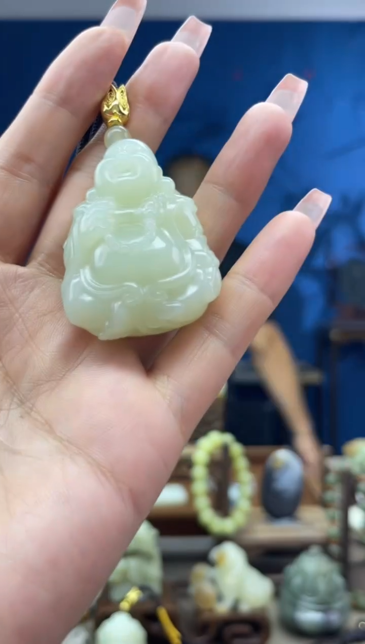 颈饰未镶嵌和田玉1