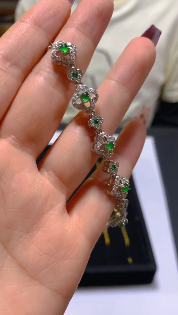 未镶嵌手链翡翠多样性发一