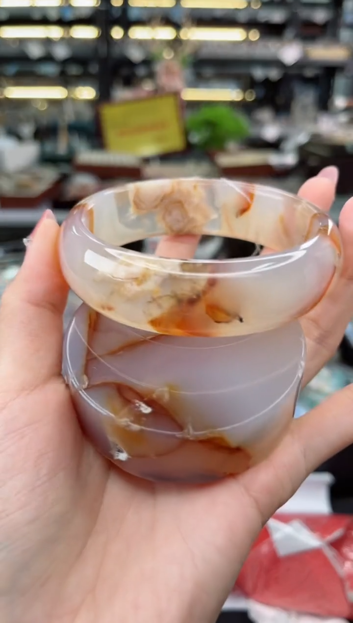 【闪购商品】石英质玉手镯未镶嵌65圈口（赠品镯心）6441232