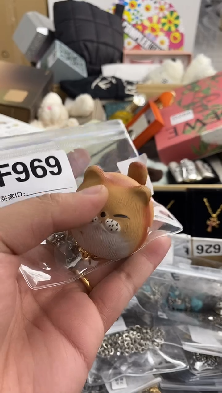 【闪购商品】F969 ++00000000000